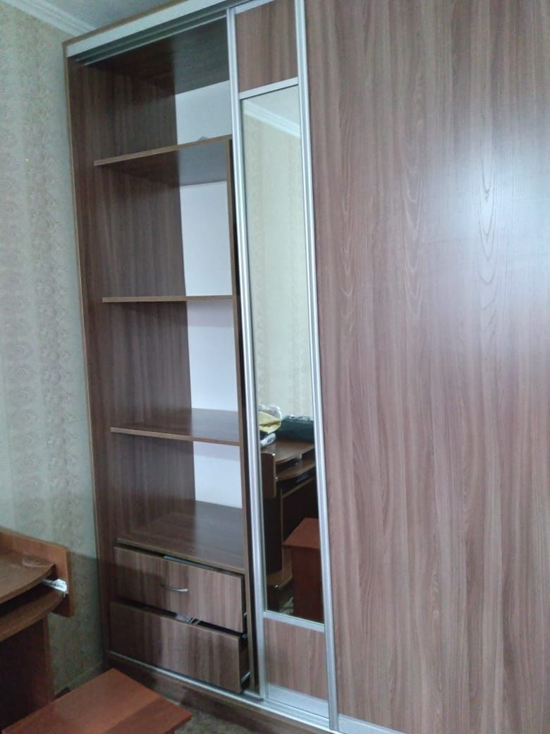 Продам шкаф-купе