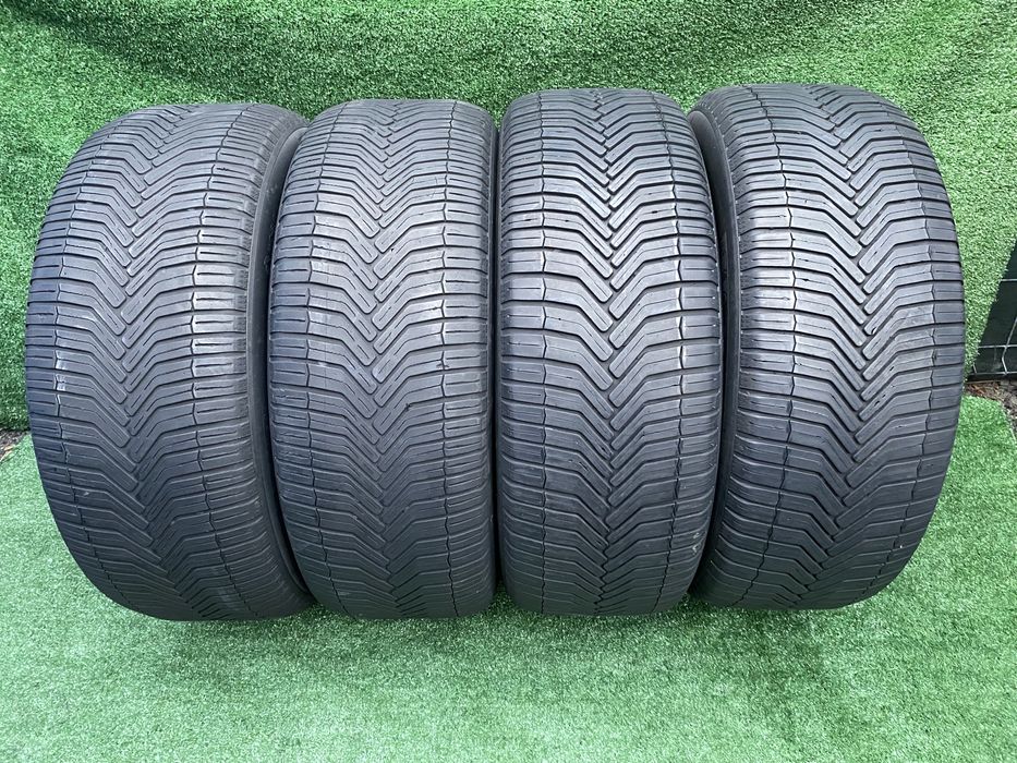 Set 4 anvelope Iarnă Michelin CrosClimate SUV 235 55 R19 105W DOT 5219
