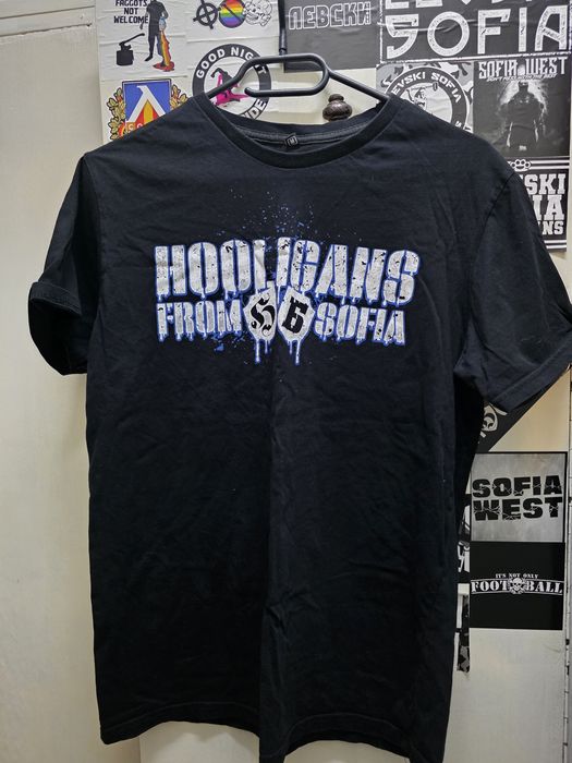 Фен тениска на Левски София от анти шопа М размер