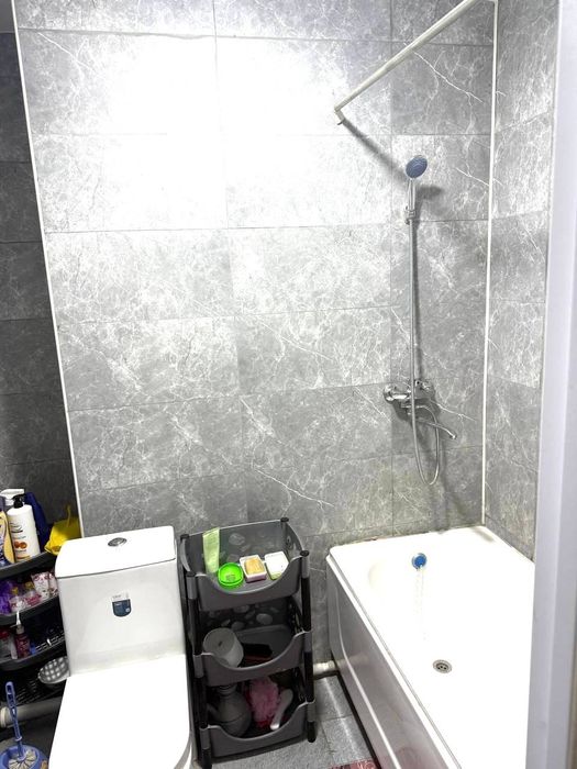 Яккасарай 3/6/12 сотилади