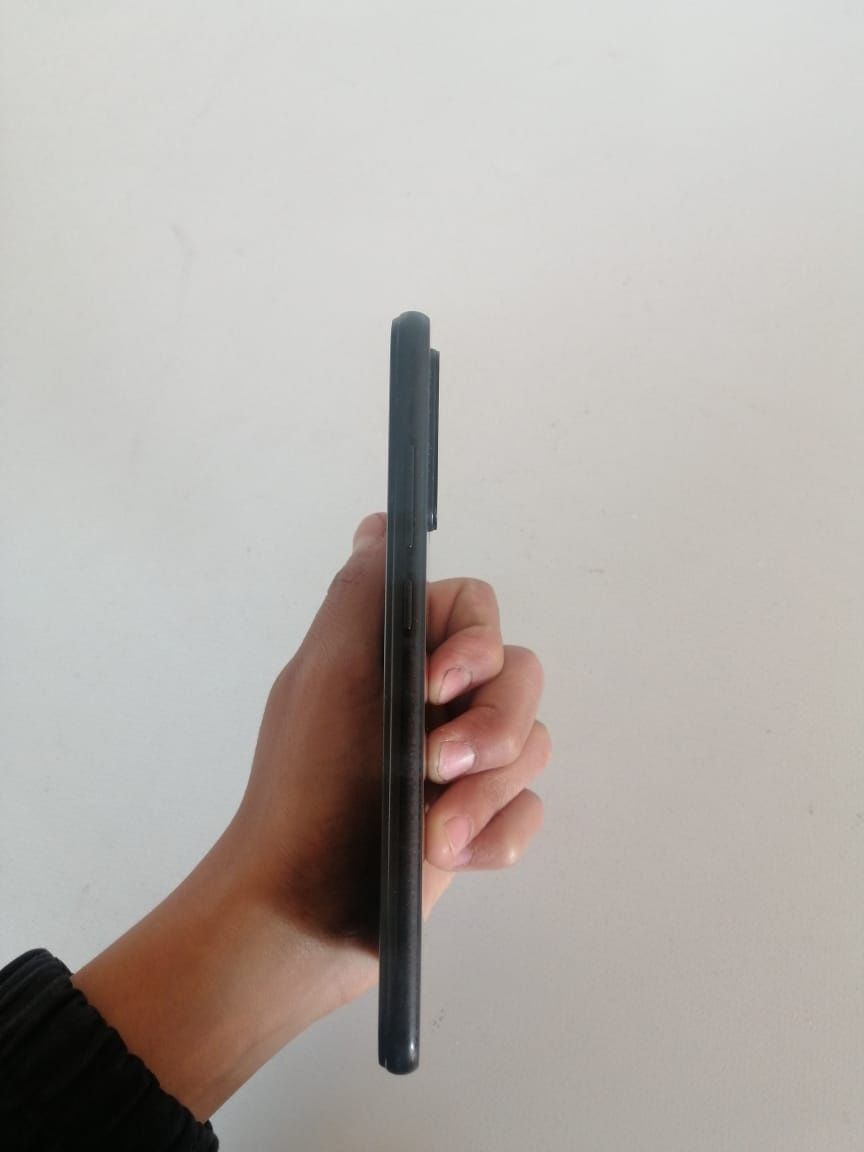 Продаю Redmi note 8