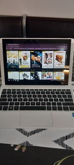 Laptop HP i5- modele office cu carti si jocuri instalate