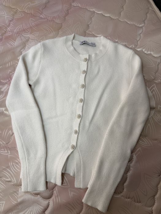 Свитерочек от Zara