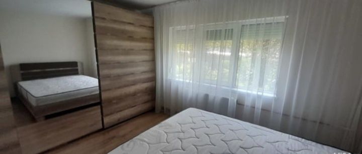 2 camere Cantemir/Salca/schimb