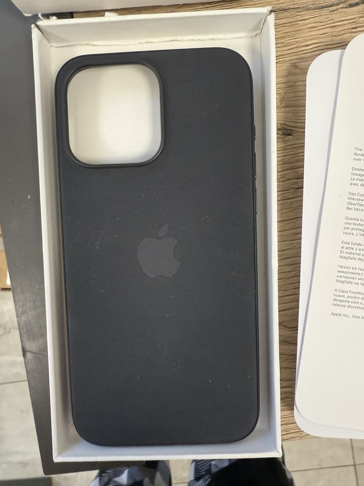 Калъф оригинален iphone 15 pro max