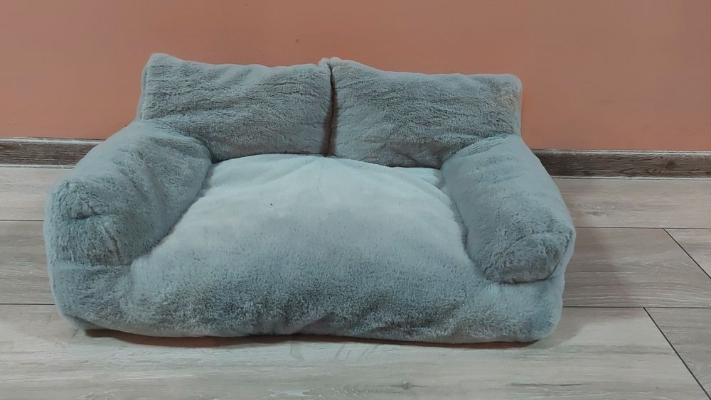 Лежанка/диван за домашен любимед