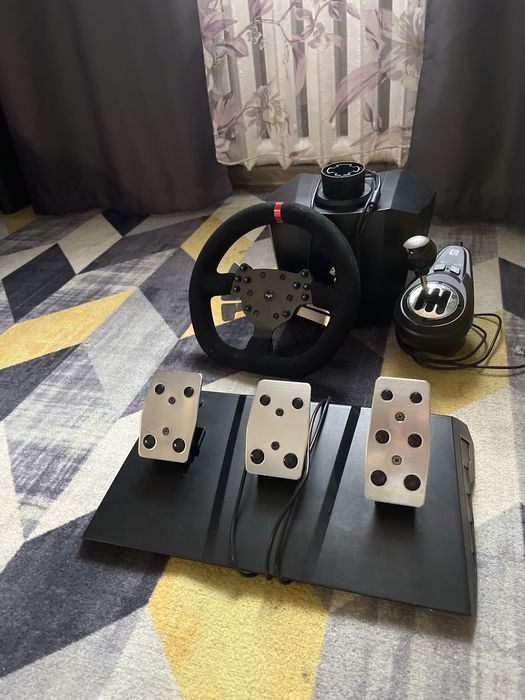 Продам игровой руль V-1200 pro RACING WHEEL