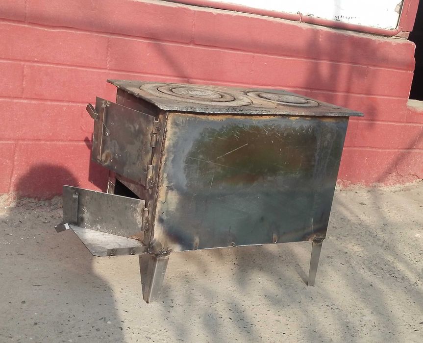 Pechka Sotiladi kami bor