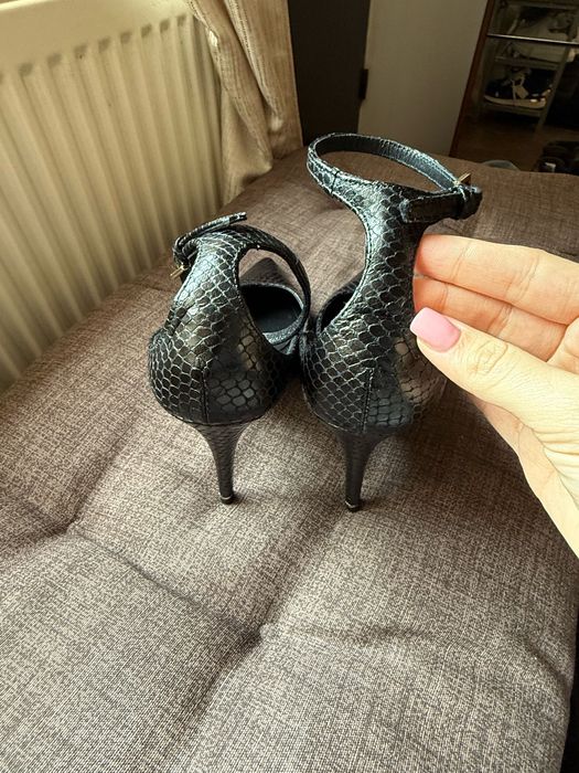 Pantofi toc Massimo Dutti piele