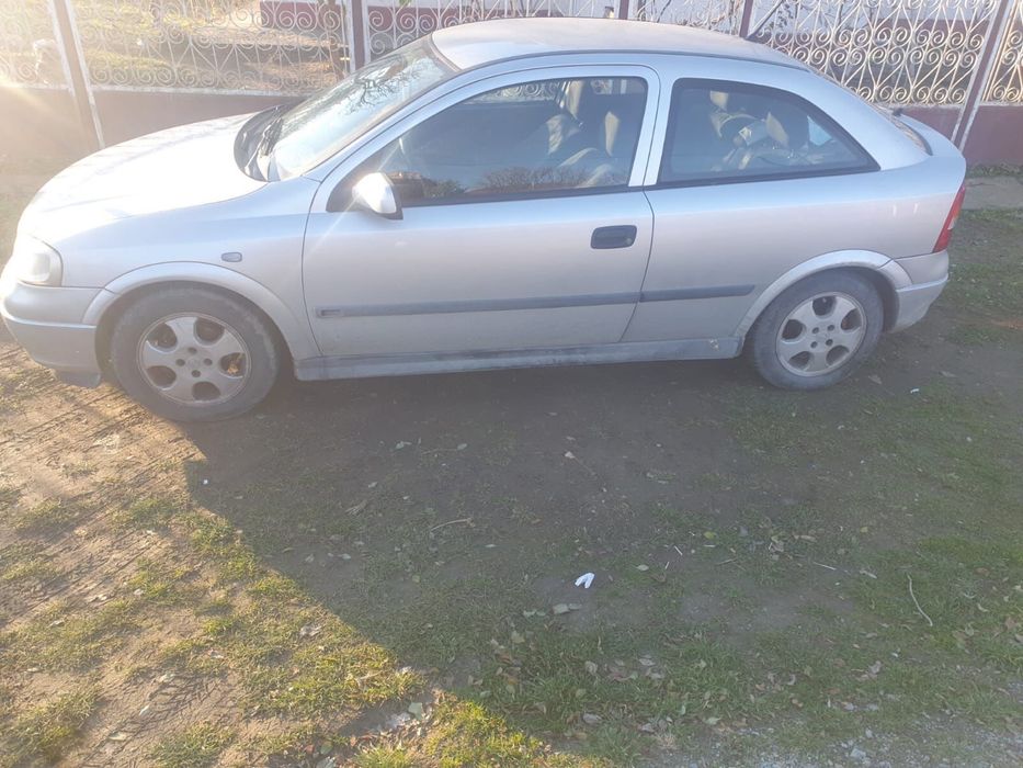 masina opal astra
