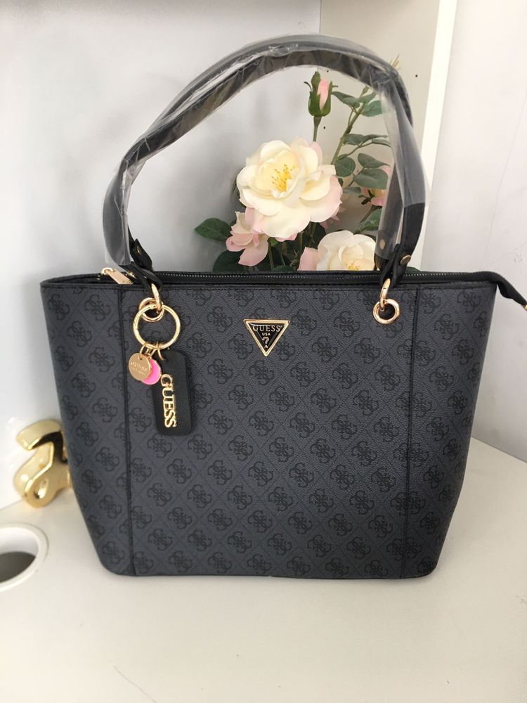 Geanta - Guess  // Michael Kors
