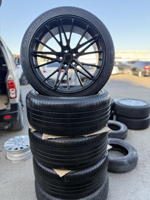 Diaka baloni holati ortacha razmeri 275/40R20 baloni winrun