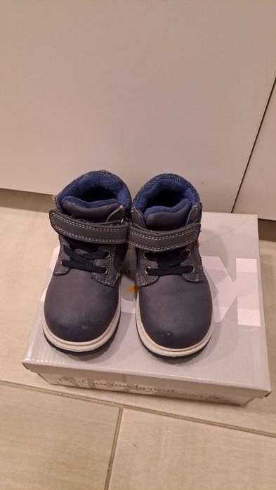 Детски боти за момче