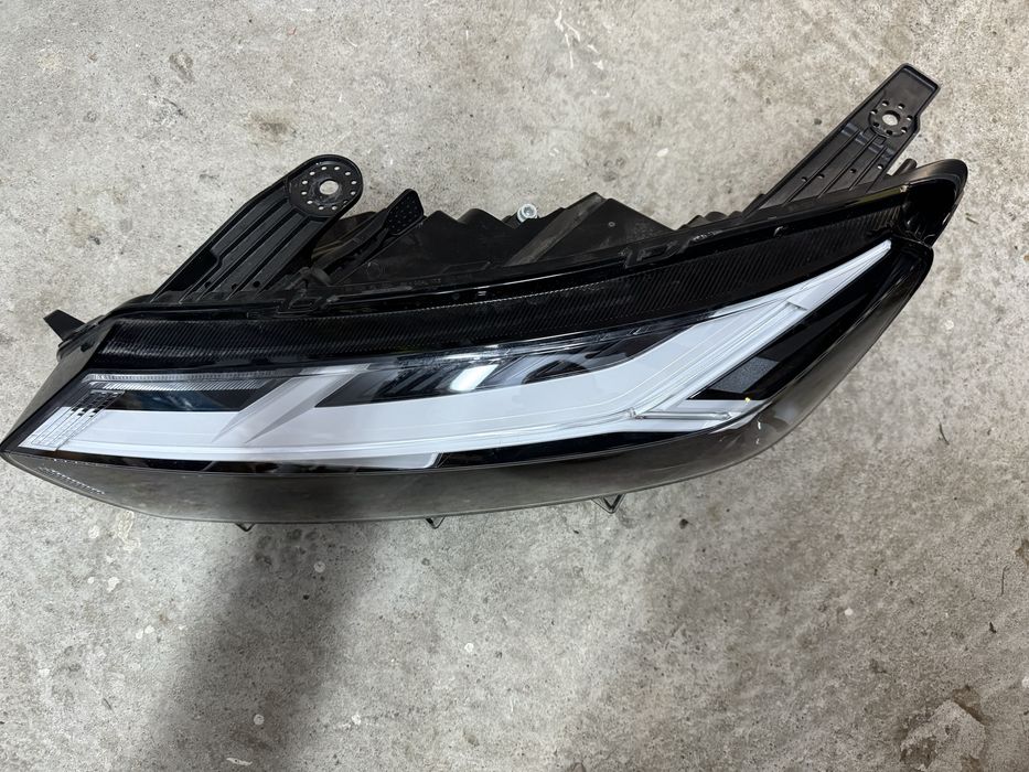 Far stanga logan 2023, complet ,