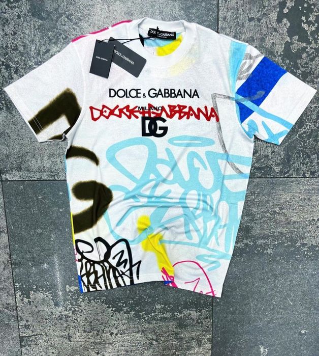 Мъжки тениски различни модели