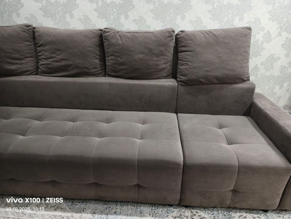 Диван в отличном состоянии