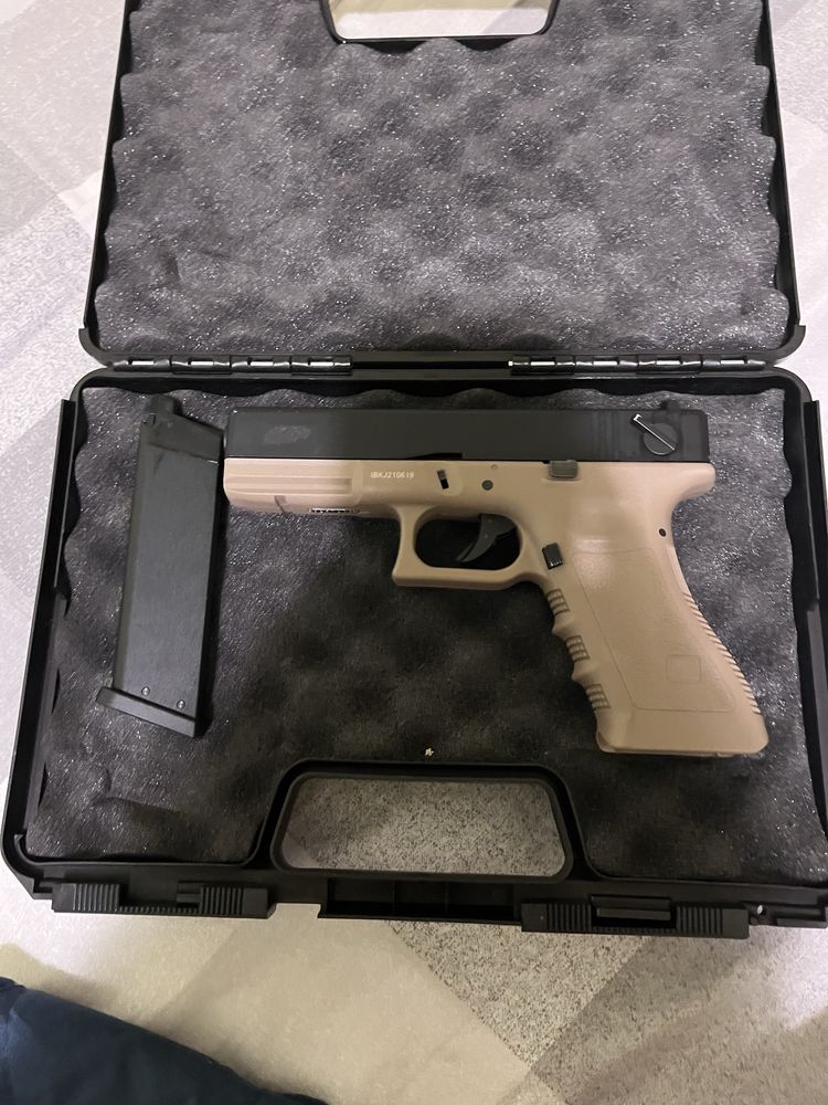 Продавач Glock 19 еърсофт