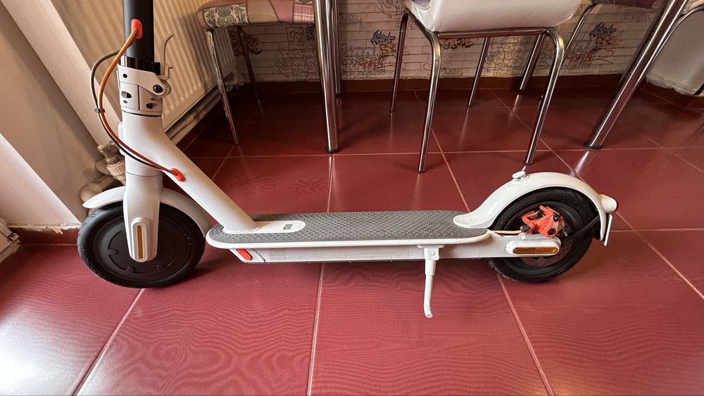 Xiaomi Mi Electric Scooter 3