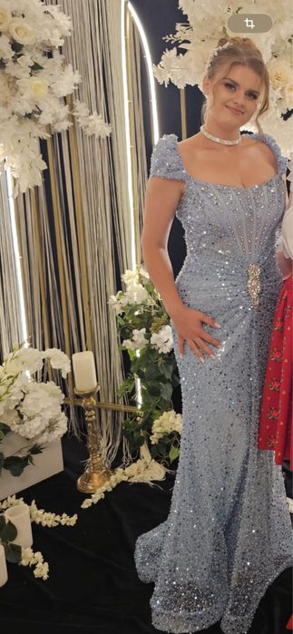 Rochie albastră (baby blue) bijuterie/ paiete/ mărgele de ocazie/ nașa