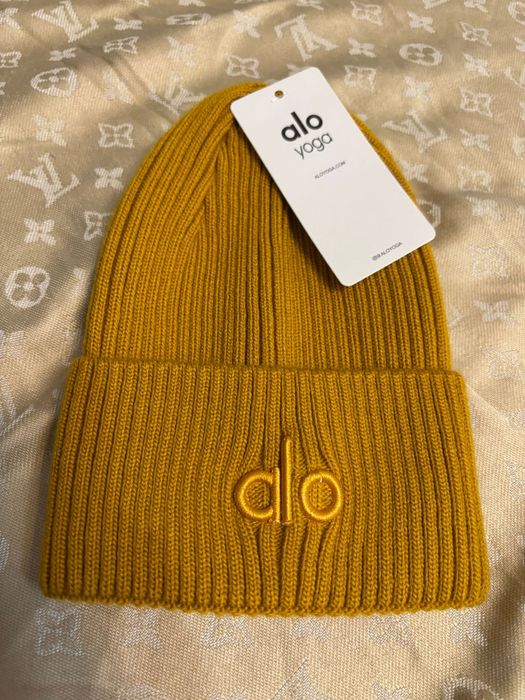 Caciula  barbat si Femeie