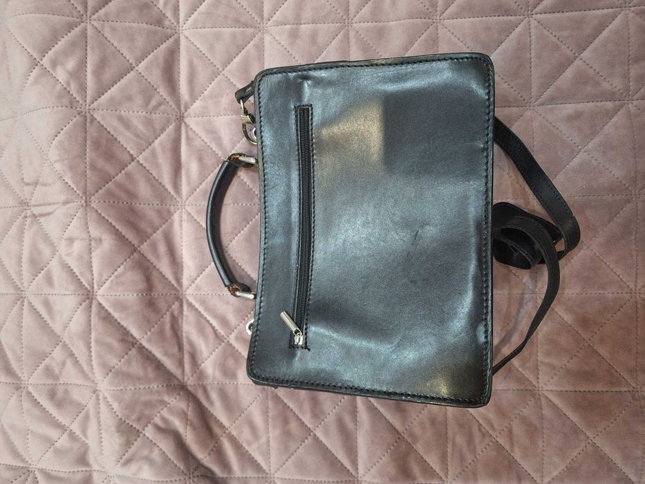 Дамска чанта - куфарче естествена кожа