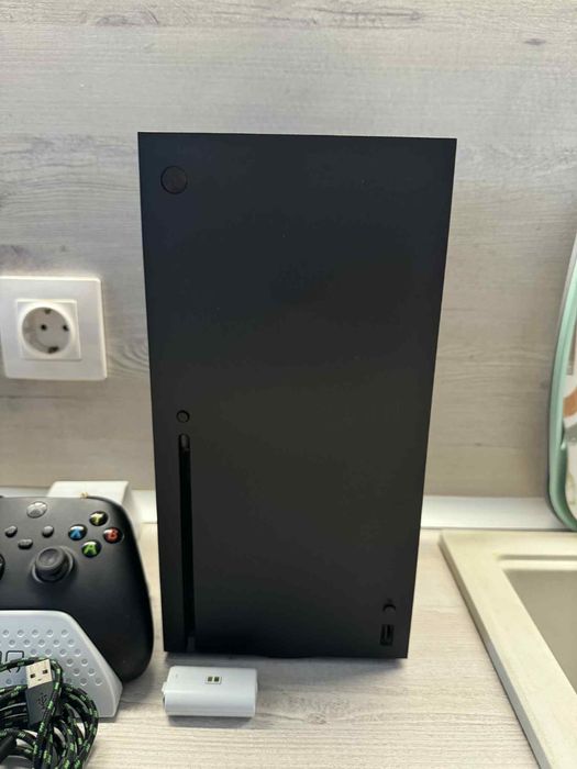 Xbox Series X Пълен Комплект