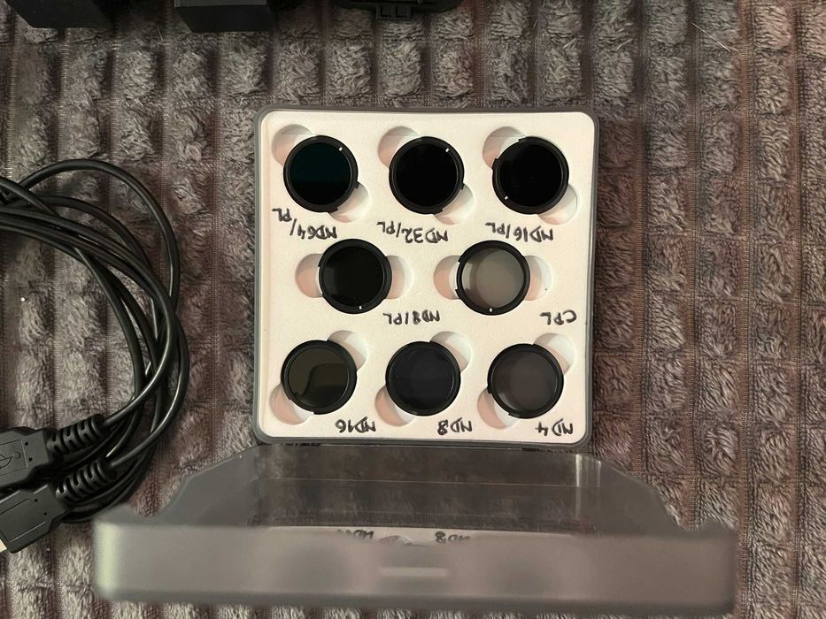 Dronă Parrot Anafi Fly More Combo + Filtre Polarizare și ND