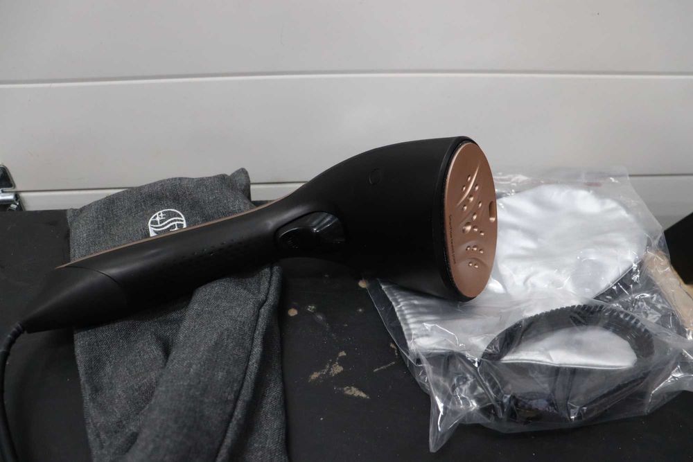 Уред за гладене с пара, Вертикална ютия PHILIPS Steam&Go GC365 , 1300W