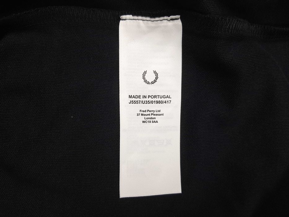 Fred Perry Contrast Tape - Оригинално мъжко горнище размер L