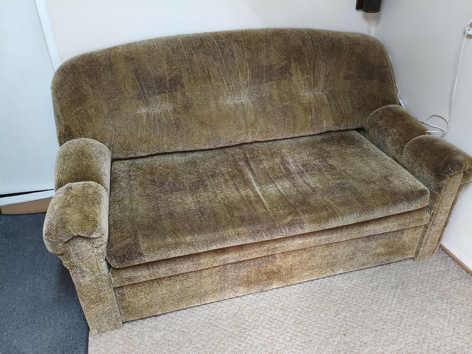 Vând canapea extensibilă