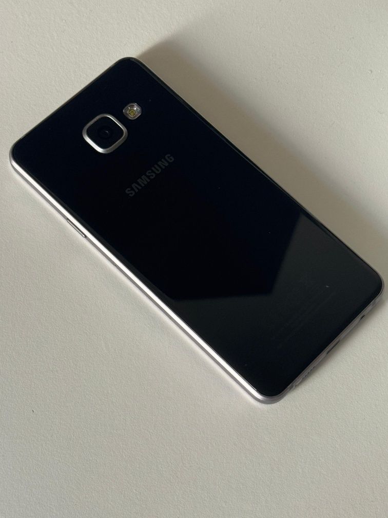 Samsung Galaxy A3 2016 negru
