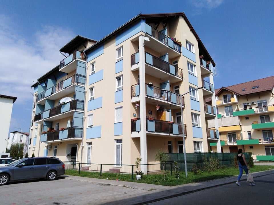garsoniera decomandată, balcon, parcare, Turnișor,et3/4,32mp