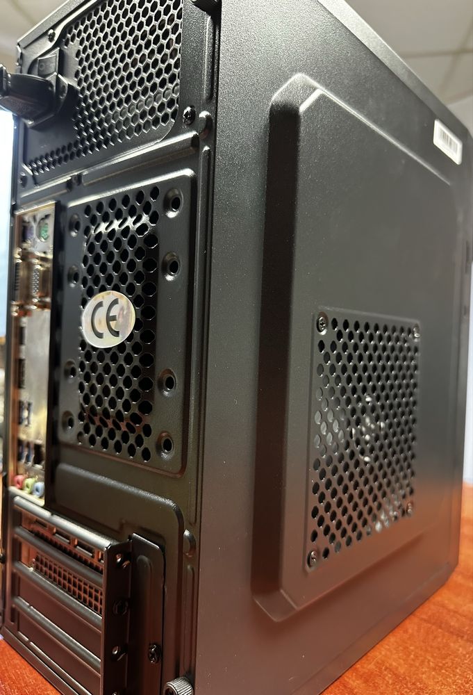 Бюджетен Геймърски компютър, full hd, Intel i5, RTX 3070, 16gb, nvme