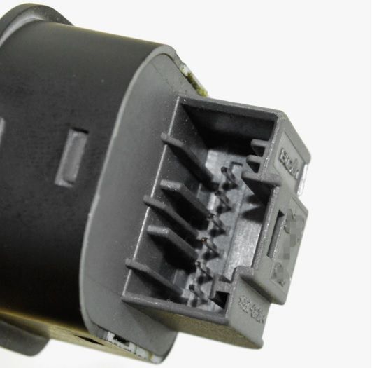 Бутон Копче Eл. Oгледала За VW Golf 5 Passat B6 Touareg Caddy Touran