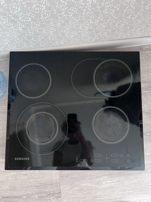 Продаю варочную панель