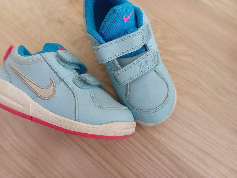 Adidasi originali impecabili