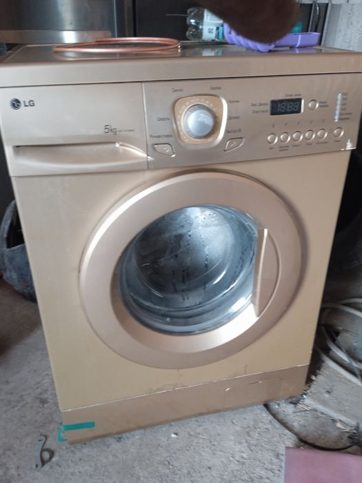 Продам стиральную машину