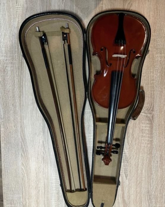 Vioara reghin ( an 1976 ) in stare buna