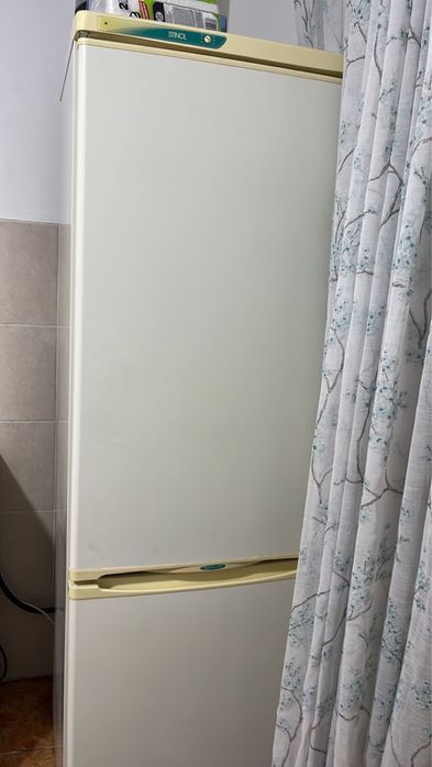 Продается холодильник