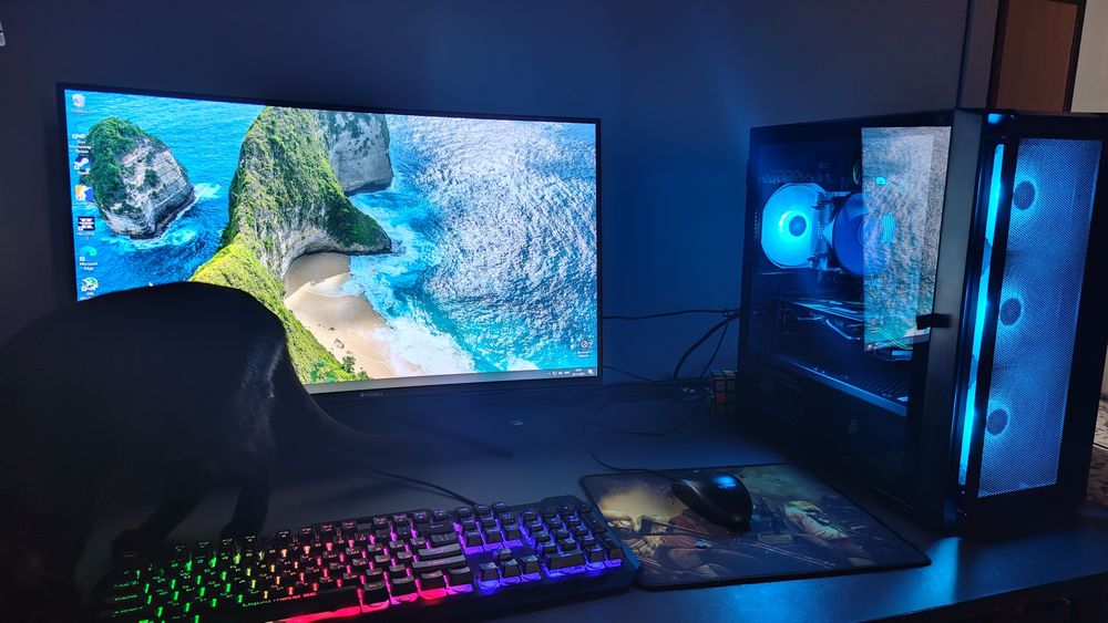 Продам системник с монитором