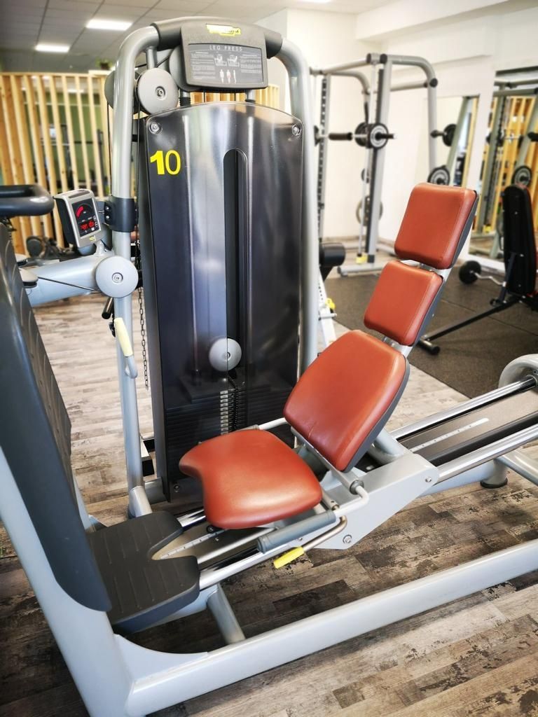 Pachet aparate fitness profesionale Technogym Selection