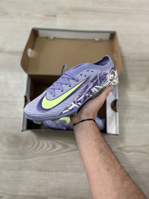 Nike mercurial vapor 16
