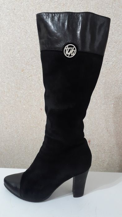 Продам зимние сапоги