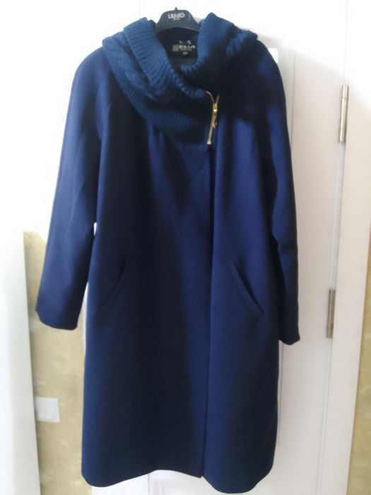 Пальто утепленное.