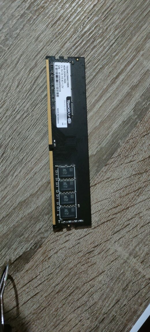 4 gb ddr4 рабочая