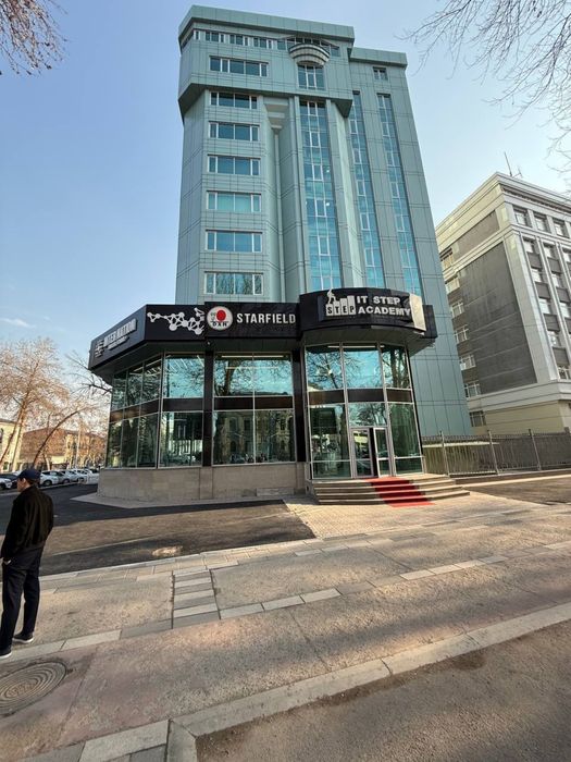 KFC Westminister | 6777кв - Продается Здание вдоль дороги