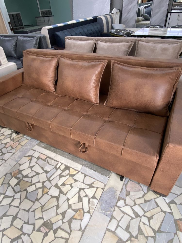 Divan myaxkiy mebel