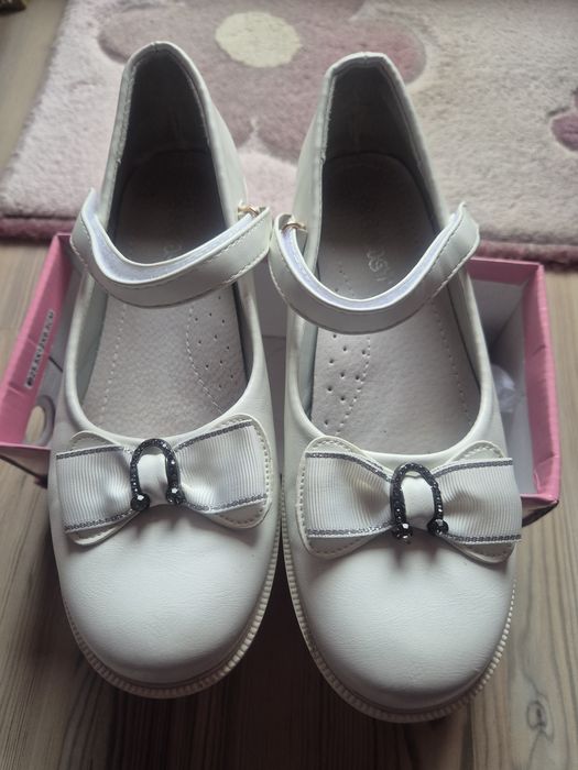 Официални бели обувки - като нови!