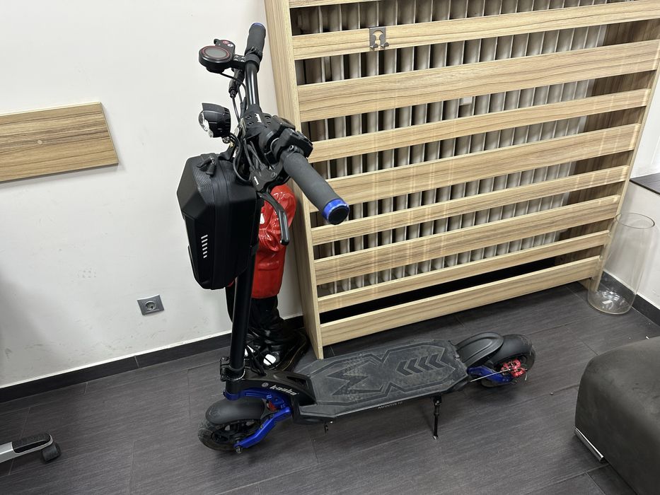 Kaabo Mantis 10 – 996 км • Отлично състояние • Един мотор