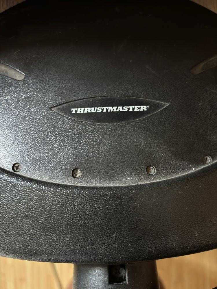 Volan Thrustmaster T80